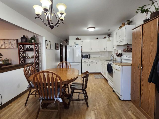 25201 Kickapoo DRIVE, Kansasville, WI 53139