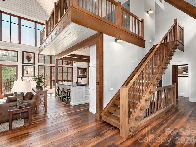 2670 Sleepy Hollow Drive, Waynesville, NC 28785