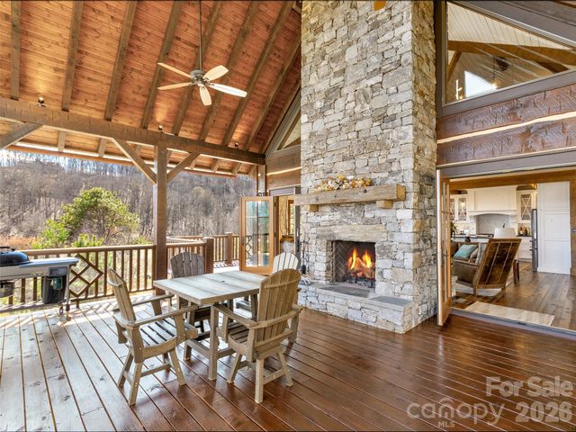 2670 Sleepy Hollow Drive, Waynesville, NC 28785