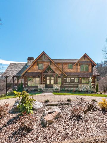 2670 Sleepy Hollow Drive, Waynesville, NC 28785