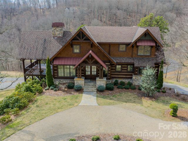 2670 Sleepy Hollow Drive, Waynesville, NC 28785