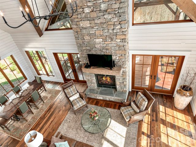 2670 Sleepy Hollow Drive, Waynesville, NC 28785