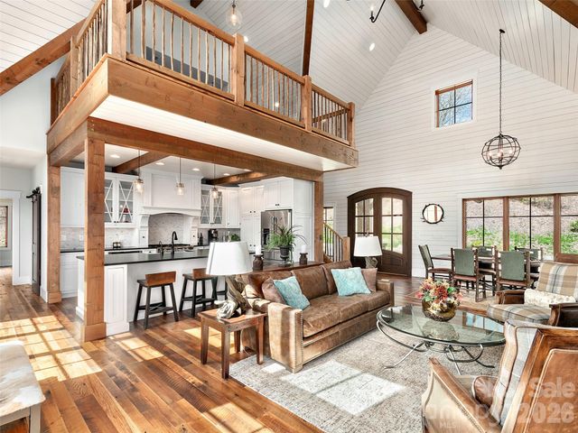 2670 Sleepy Hollow Drive, Waynesville, NC 28785