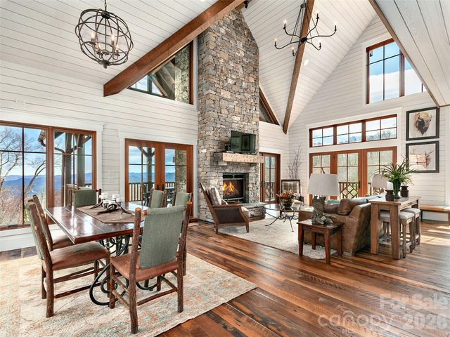 2670 Sleepy Hollow Drive, Waynesville, NC 28785