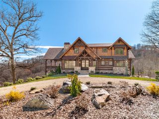2670 Sleepy Hollow Drive, Waynesville, NC 28785