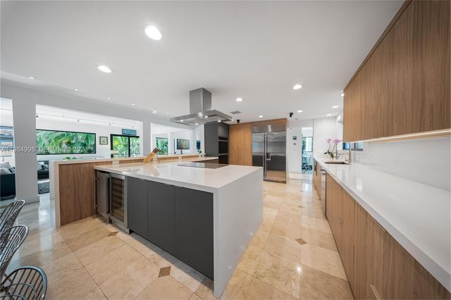 5981 SW 136th St, Pinecrest, FL 33156
