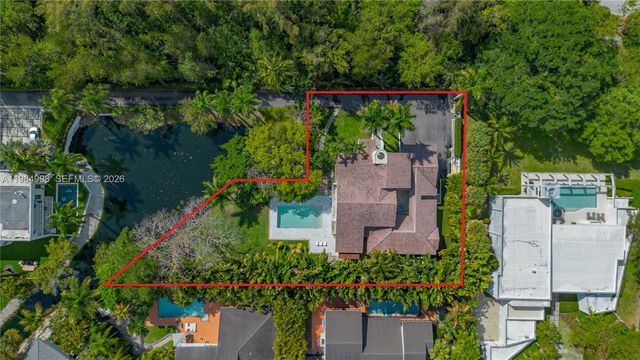 5981 SW 136th St, Pinecrest, FL 33156