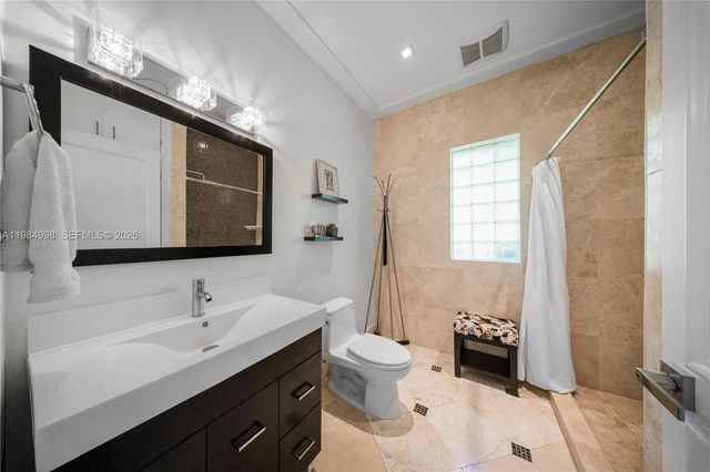 5981 SW 136th St, Pinecrest, FL 33156