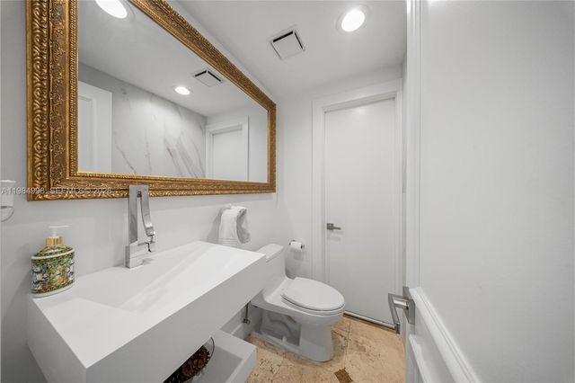 5981 SW 136th St, Pinecrest, FL 33156