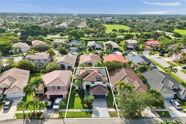 1933 SW 180th Ter, Miramar, FL 33029