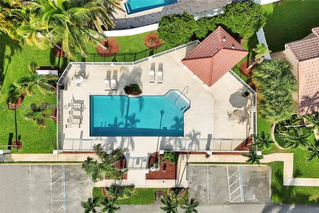 1933 SW 180th Ter, Miramar, FL 33029