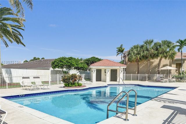 1933 SW 180th Ter, Miramar, FL 33029