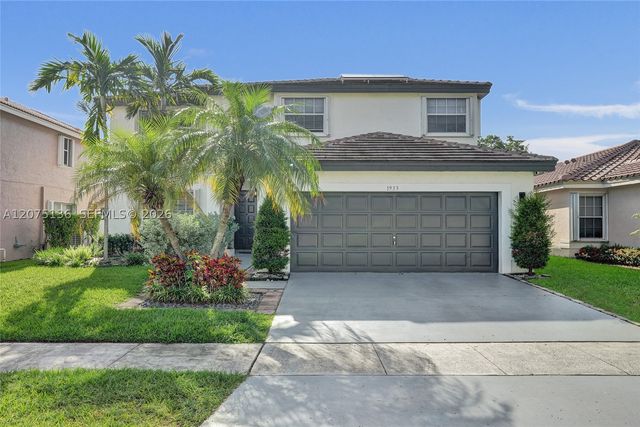 1933 SW 180th Ter, Miramar, FL 33029
