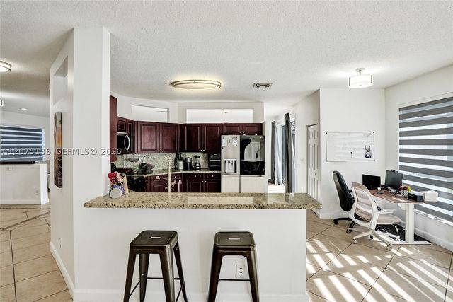 1933 SW 180th Ter, Miramar, FL 33029