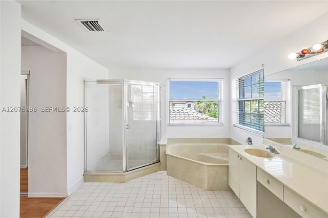 1933 SW 180th Ter, Miramar, FL 33029