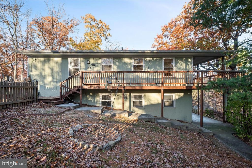 115 GREENWOOD CT, Cross Junction, VA 22625