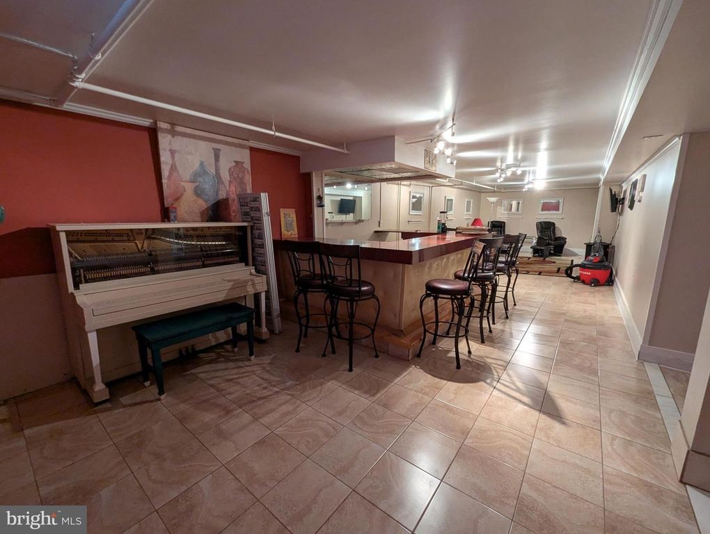 Image 46 of property listing at 203 WEMPE DR, Cumberland, MD 21502