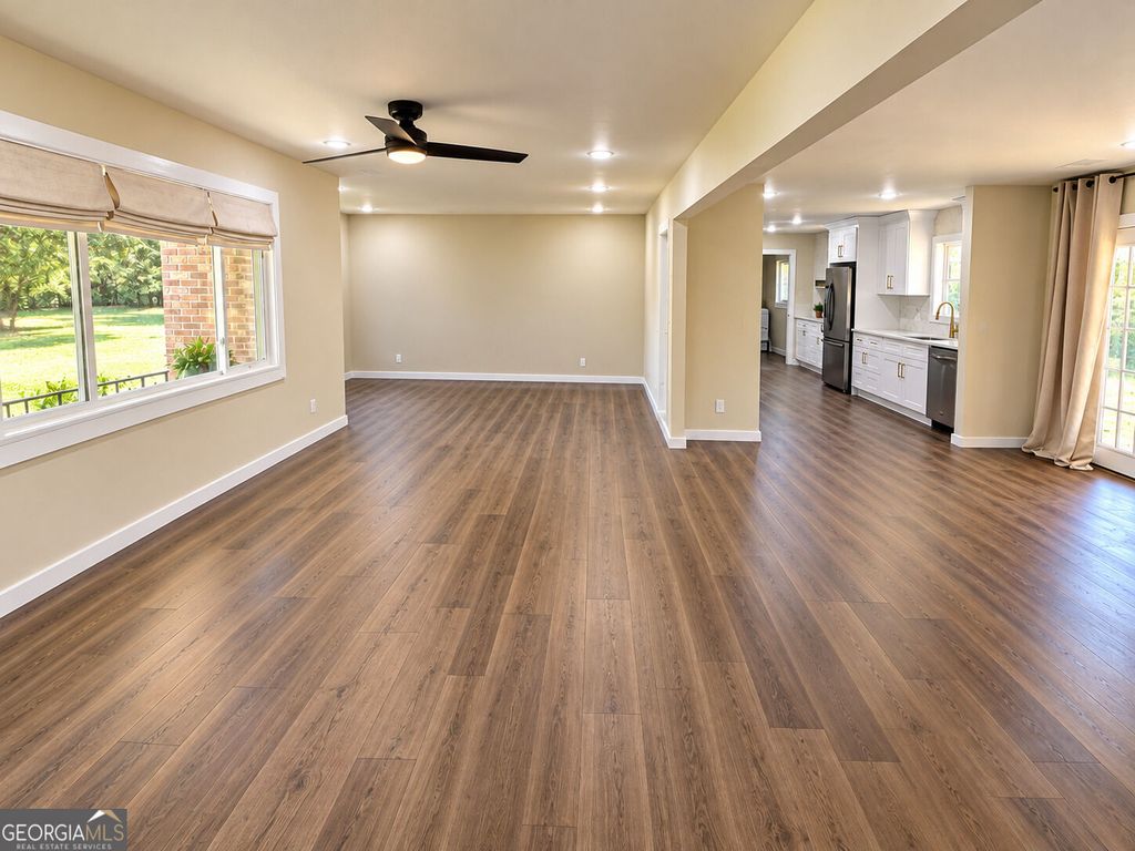 3049 Salem Road SE, Conyers, GA 30013 — photo 2