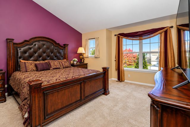 446 Bay Tree Court 446, Vernon Hills, IL 60061