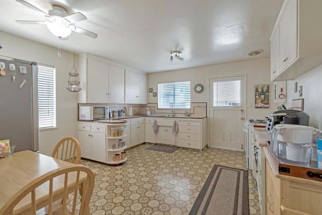 2085 Lynnhaven Drive, San Jose, CA 95128