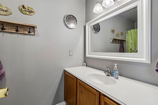 311A Utterback ST, Kyle, TX 78640