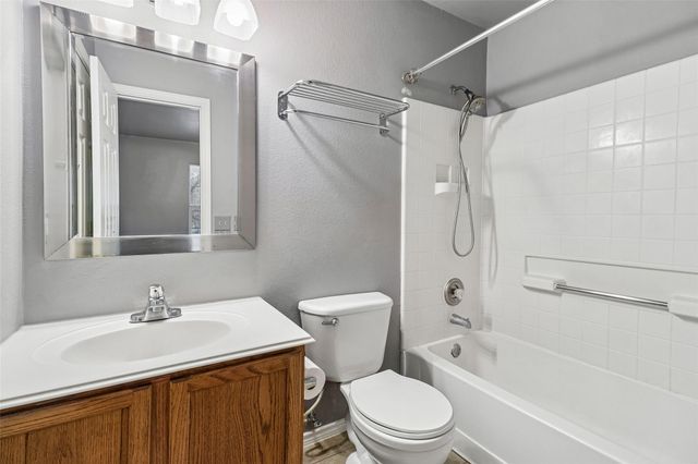 311A Utterback ST, Kyle, TX 78640