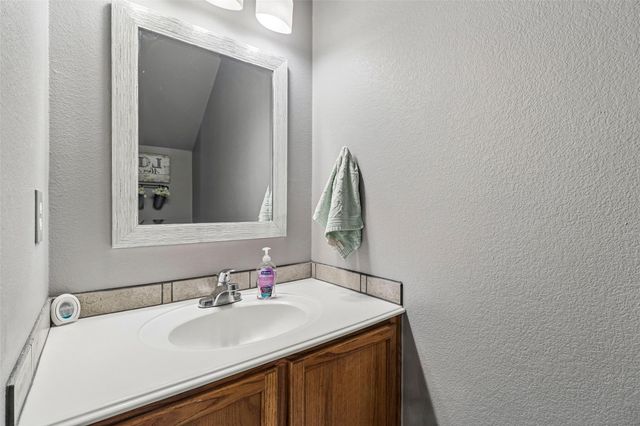 311A Utterback ST, Kyle, TX 78640