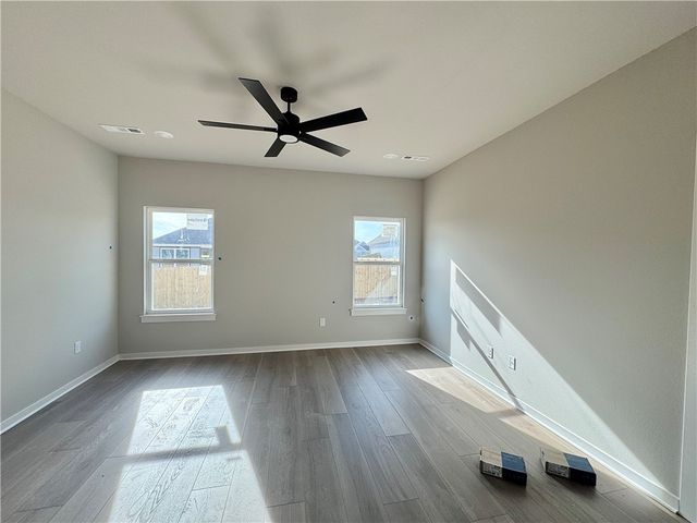 5901 SW Chiefs Avenue, Bentonville, AR 72713