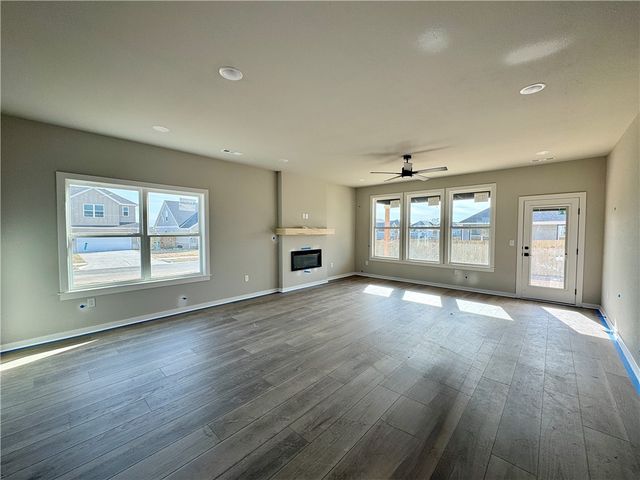 5901 SW Chiefs Avenue, Bentonville, AR 72713