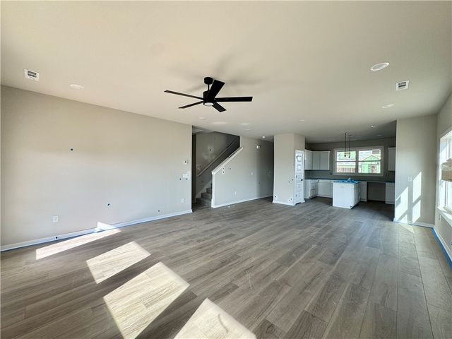 5901 SW Chiefs Avenue, Bentonville, AR 72713