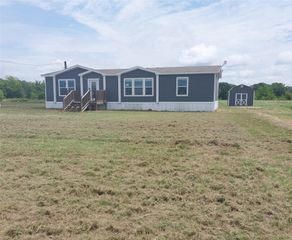 136 County Road 44480, Paris, TX 75462
