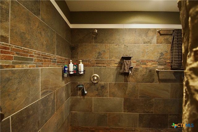 27 Stehle Road, Victoria, TX 77905