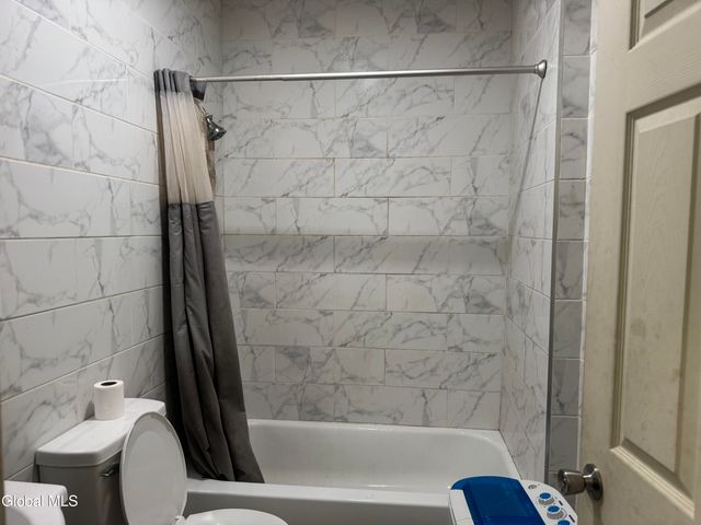144 Broad Street, Albany, NY 12202