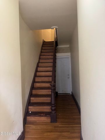 144 Broad Street, Albany, NY 12202