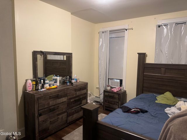 144 Broad Street, Albany, NY 12202