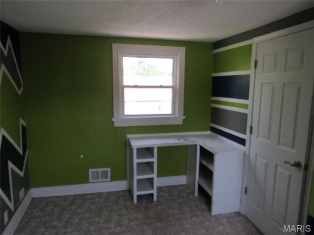 1109 Saint Clair Avenue, Collinsville, IL 62234