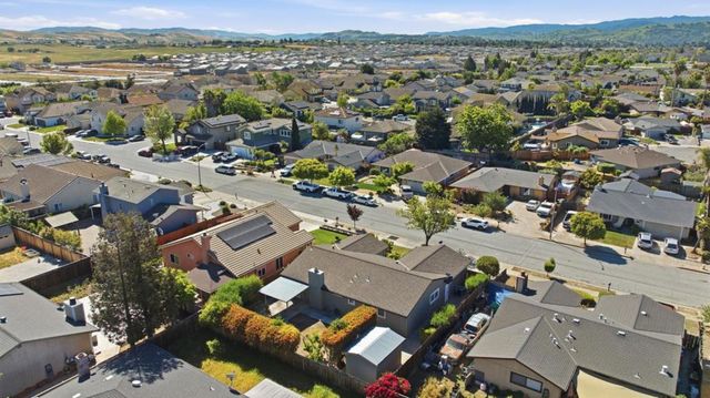 1660 Monte Vista Drive, Hollister, CA 95023