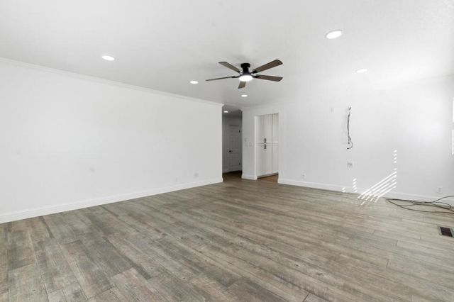 1660 Monte Vista Drive, Hollister, CA 95023