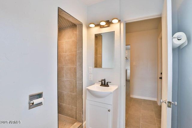 345 W Windsor Avenue, Phoenix, AZ 85003