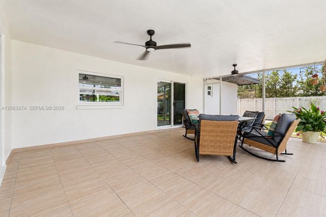 1150 N Douglas Road, Pembroke Pines, FL 33024