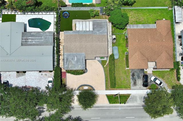 1150 N Douglas Road, Pembroke Pines, FL 33024