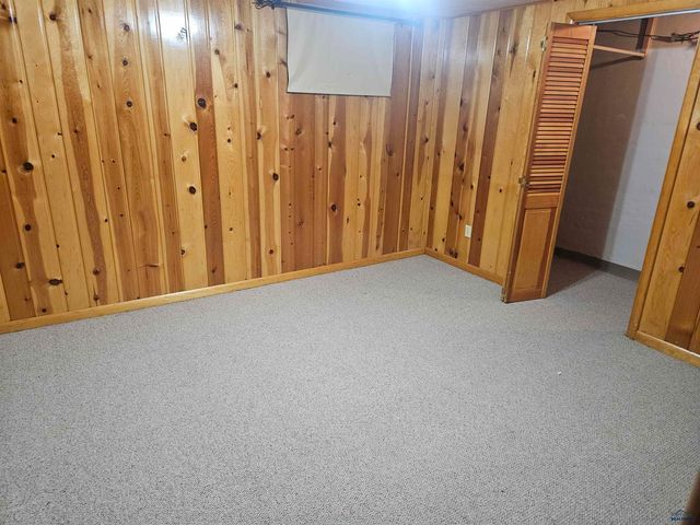 1957 WILLIAMS ST, Sturgis, SD 57785