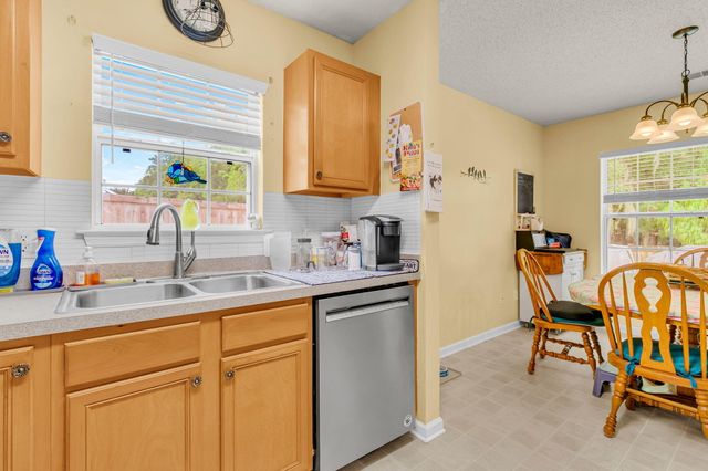 322 Eagle Ridge Road, Summerville, SC 29485