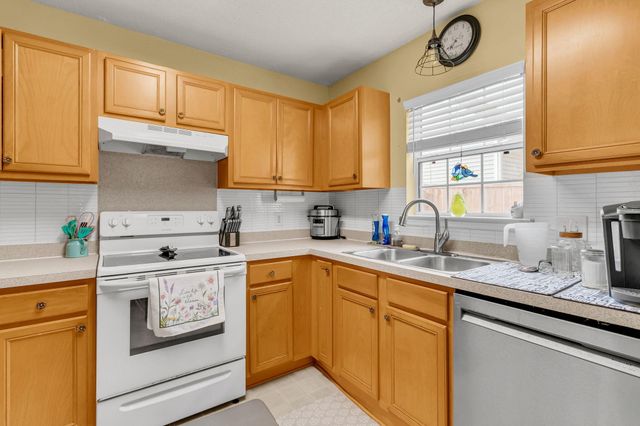 322 Eagle Ridge Road, Summerville, SC 29485