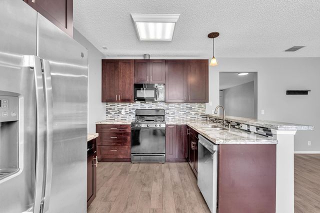 10881 Sea Hibiscus Lane, Tamarac, FL 33321