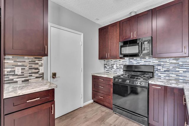 10881 Sea Hibiscus Lane, Tamarac, FL 33321