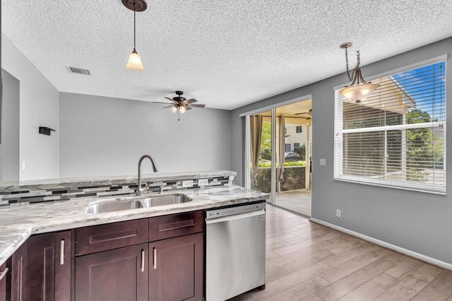 10881 Sea Hibiscus Lane, Tamarac, FL 33321