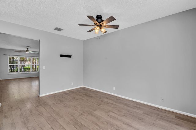 10881 Sea Hibiscus Lane, Tamarac, FL 33321
