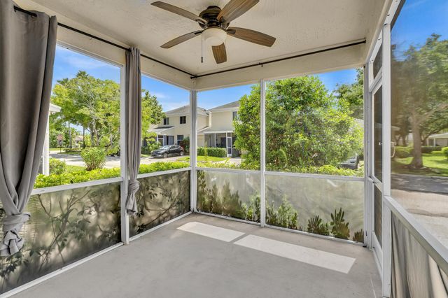 10881 Sea Hibiscus Lane, Tamarac, FL 33321