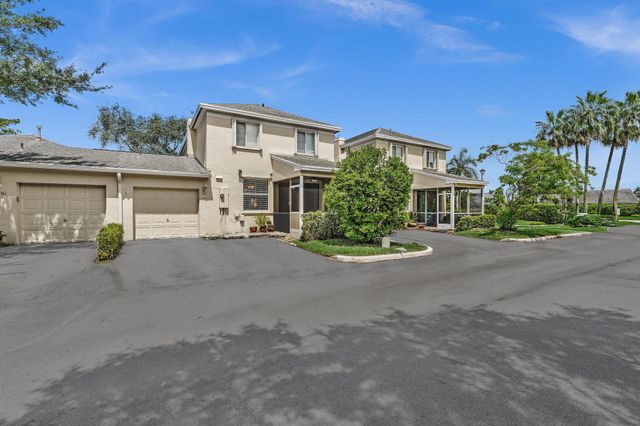 10881 Sea Hibiscus Lane, Tamarac, FL 33321
